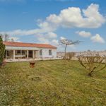 Maison plain pied avec véranda sur jardin clos de 2500m2