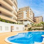 Apartamento T2 com piscina e garagem para venda em Lagos, Algarve