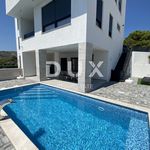 ŠIBENIK, VODICE - OPPORTUNITY! Newly built semi-detached house with swimming pool!