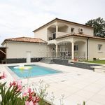 Villa 146m², 5 chambres, sur 791m² de terrain avec piscine à Malataverne 399 999