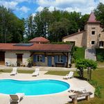 Propriété St Cirq Lapopie - dépendance aménagée - piscine