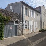 Plein centre : Maison de 178 m2 avec terrasse, jardin, et garage