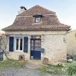 Maison typique en pierre entre Bretenoux et Saint Céré.