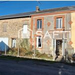 Maison de bourg avec terrain et dépendances à rénover