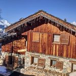 Superbe Chalet de 341 m2 skis aux pieds au centre de Paradiski