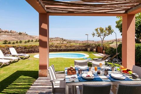 This exclusive villa with a private swimming pool lets you know the island from a unique perspective. The wonderfully quiet atmosphere, the high-quality decor and especially the beautiful view of the mountains to the sea guarantee an unforgettable ho...