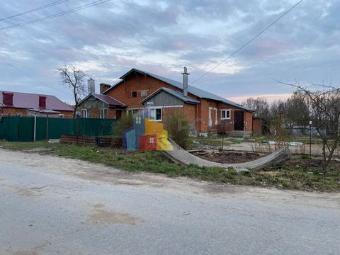 Located in Пластово.