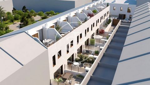 Nieuwbouw met terras in de omgeving van Fonteta de Sant Lluís, Valencia., parkeerplaats, airconditioning, inbouwkasten, achterterras en verwarming. Referentie ONV2311003-3 Features: - Air Conditioning - Terrace - Garden