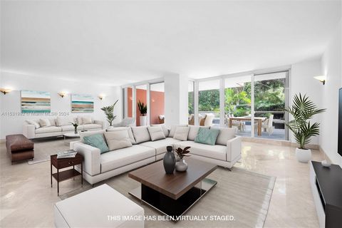 Enjoy the best of both worlds! Live in a two-story condo that feels like a private home with a spacious floor plan and an oversized garden terrace that is great for entertaining and barbecuing! Soothing greenery gives a feeling of being in your own b...