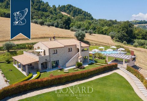 This luxurious farmer house in the marriage region is an exceptional property, ideally located on a hill with an exciting sea view and the surrounding landscape. He has all the amenities and luxury to provide guests with an unforgettable experience. ...