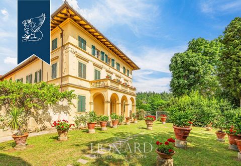 In the heart of Tuscany, between Florence and Arezzo, there is this magnificent noble villa, part of a 17th-century estate, for sale. It has three levels and a basement, for a total of 1,200 sqm and is surrounded by a 4-hectare park, with a vast oliv...