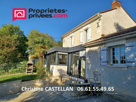 Christine CASTELLAN vous propose une maison en pierre avec 3 chambres et une véranda sur une parcelle d'environ 750 m² à SAINT-MICHEL (16470). Cette maison rénovée se trouve à seulement 10 mn de la Gare LGV d'Angoulême et 5 mn du CHU Girac, elle est ...
