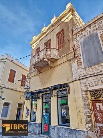 The neoclassical building in Syros is an imposing structure of 200 square meters, having 2 levels with the possibility of building another floor on its roof. Its location is ideal, being only 250 meters from the central market and 50 meters from the ...