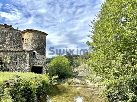 Anduze - St Jean du Gard gebied, Oude molen volledig te renoveren. Gelegen in een natuurlijke omgeving, aan de rand van een rivier, op een bebost perceel van ongeveer 21000m2. Halfopen bebouwing aan de achterzijde met een typische woonboerderij. Het ...