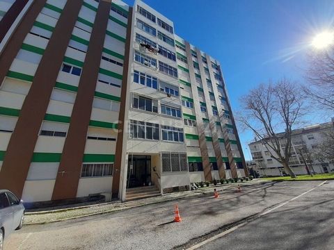 2 bedroom apartment with a total area of 79 m2, located in São Marcos, Sintra, in the district of Lisbon. The property is located close to the shopping, services and schools area, on the 7th floor of a building with elevator. The property consists of...