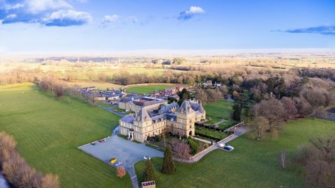 4 The Walled Garden is nestled within the prestigious Wynnstay Park; this magnificent property epitomizes luxury living in a serene and idyllic location. A seamless blend of ancient parkland setting, combined with contemporary living; this residence ...