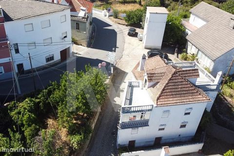Village of São Francisco de Assis, District of Castelo Branco and municipality of Covilhã. It is very well located 15 minutes from the Santa Luzia Dam and very close to several services, such as. Restaurant, Bus Stop, Health Centre, Supermarket, Phar...