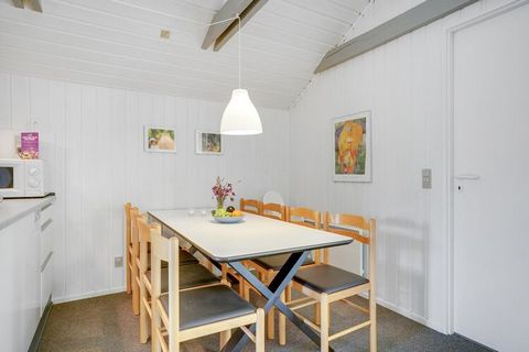 Stay in this fabulous holiday home at Lalandia in Rødby right next to the Baltic Sea! After a wonderful day splashing around in the Lalandia Aquadome and all the adventures in the arcades, it’s great to be able to return to your very own holiday home...