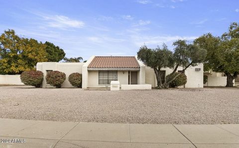 A+ Spectacular McCormick Ranch location and opportunity. HUGE potential!!! Comes with architectural plans approved by the city. Remodel and move in or build your own custom dream home. Close to everything in a a premier location.
