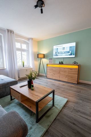 Welcome to our exquisite apartment in Magdeburg. This modern oasis accommodates up to 4 people and is the ideal choice for travelers seeking a first-class stay. ➤ Queen Size box spring bed & cozy sofa bed ➤ Modern & fully equipped kitchenette ➤ High-...