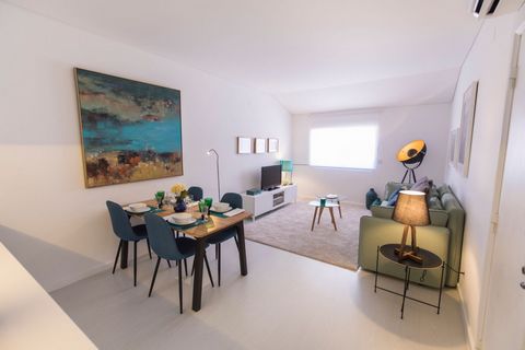 Located in Principe Real, this apartment is situated on the 3rd floor of a residential building and is perfect for your trip to Lisbon! Charmingly decorated, it can accommodate up to 2 people and is well-equipped to ensure you have a comfortable and ...