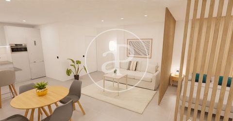 LOFT FOR SALE IN TORREFIEL (VALENCIA) Aproperties is pleased to present this exceptional 1 bedroom loft in Torrefiel with works started and completion in 40 days. With tourist license and fully furnished, this loft stands out for its careful design. ...