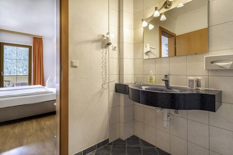 Ein Urlaub im Stubaital in diesem hübschen Ferienapartment in Neustift wird Sie begeistern! Paare, gute Freunde und kleine Familien finden hier ein gemütliches Zuhause für einen Traumurlaub mitten in der Natur. Die eindrucksvolle Bergwelt des Stubait...