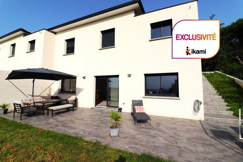 Discover this sumptuous recent inverted villa, located in Annonay, only 5 minutes by car from the hospital. It offers a practical and peaceful living environment, in a quiet green environment. Its bright ground floor has a spacious living room, a lou...