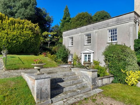 The Orangery is a unique and delightful grade II listed house which was added to the main structure of Oxton House in the 1980’s. This unique and spacious property offers all the period charm and character of the main house, coupled with modern conve...