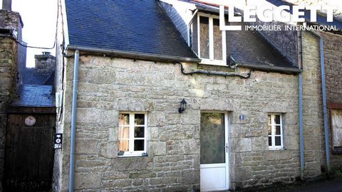 A34108EDA29 - This well maintained cottage would make an ideal 'lock up and leave' holiday home. The property boasts a sitting room with corner kitchen and an impressive fireplace with wood burner on the ground floor, whilst upstairs there is a doubl...