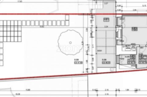 Identificação do imóvel: ZMPT573190 Single storey house T2, prior to 1951 with approved refurbishment project (plan in the photos) and construction license for payment. Possibility of changing the project to a house with 2 floors, typology T4. At the...