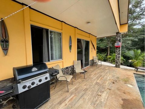 Located in Monte Grande, a residence located in Matapalo, this property includes two lots totaling 11,411 m². It has an 80 m² main house (built in 2017) with 3 bedrooms, 1 bathroom and an 8 m² pool with waterfall, plus a 56 m² studio cabin (built in ...