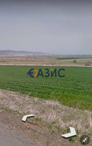 #32172706 Building plot. Burgas region, Nessebar community, Tinkovo village, Kayraka locality. Total area: 3.000 sq.m Price: 61 200 euros Payment scheme: 2000 euro-deposit 100% when signing a notarial deed of ownership Purpose of the plot: the territ...