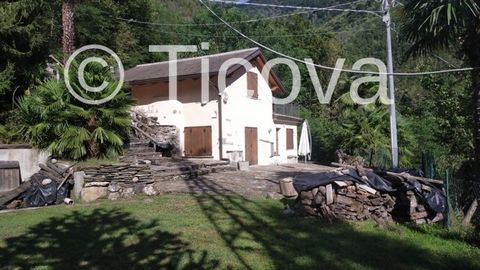 REFERENCE 410/ 4714 This typical 2-room cottage with panoramic terrace is located in a very sunny and quiet location on the upper edge of the village of Spoccia, in the Cannobina Valley, about 1000 meters above sea level. The building is in a good st...