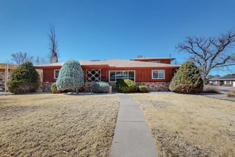 CHARMING, SPACIOUS , AND PERFECTLY located near shopping,schools,and yummy eateries. Fantastic as a rental property or for personal use.Spacious sprawling brick ranch home on a fantastic corner lot in N.E. Heights, Uptown! PLUS a 500+ sqft upstairs a...