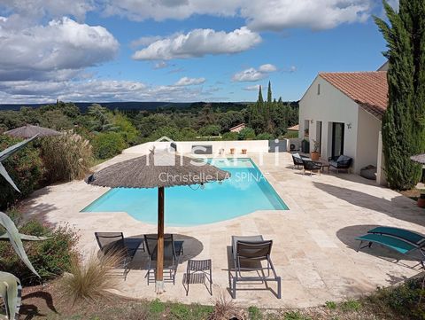 Mas de caractère avec gîtes, vue panoramique et piscine