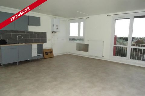 T4 d'environ 78 m² avec balcon