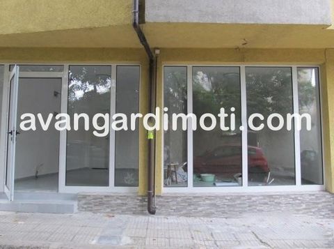 of.4785 TOP LOCATION !! WITH A FACE OF 6m! 3m. HEIGHT OF THE CEILINGS !! We offer you to buy a store in a top location with a large flow of people, with the status of a store for industrial goods and a ceiling height of 3 m, which makes it a great in...