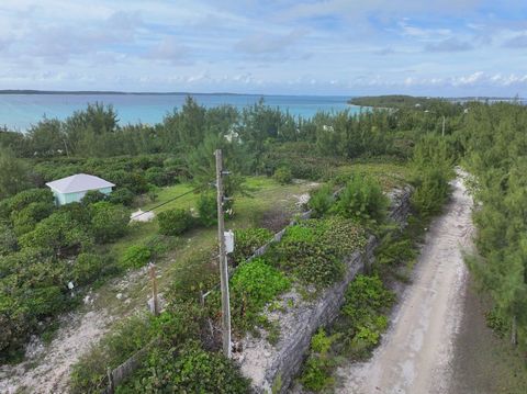 Imagine the allure of Whale Point Lots 5B and 6B, a hidden gem exuding an authentic island ambiance. Nestled in tranquility, it---s just a brief boat journey from the renowned Harbour Island, while leisurely drives connect you to the charming settlem...