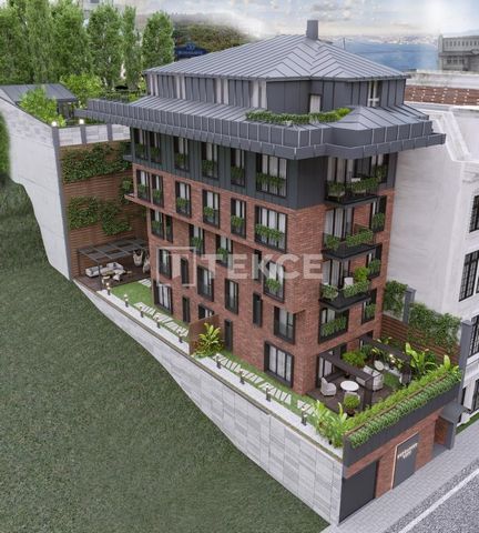 Apartments Near Coastal Walking Trail with Detached Garden Option in Üsküdar The apartments in Üsküdar are located in Burhaniye, which offers Istanbul's most important business and trade centers. With its easy access to health and work institutions, ...
