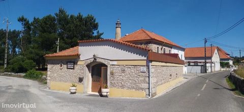 Typical restaurant with house typology T1 in a locality near Fatima for sale, trespass and or rental. It has a space for 90 people, divided into two rooms with a typically rustic décor. Set a restored house with three divisions, which can be used as ...