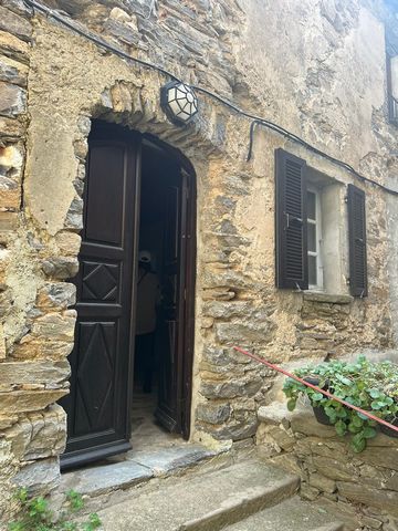 M-99 - CALM AND AUTHENTICITY AWAIT YOU. IN THE VALLEY OF TAVIGNANO A PIEDICORTE DI GAGGIO COME AND DISCOVER THIS TYPICAL MOUNTAIN VILLAGE HOUSE. IDEAL FOR INVESTOR. THIS STONE HOUSE OF 1850 WITH A SURFACE OF ABOUT 150 M2 CONSISTS OF 1 GROUND FLOOR AN...