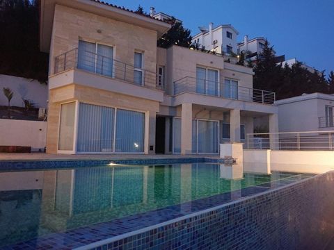 Located in Paphos. This luxury villa is located in a quiet area in upper Pegeia offering panoramic sea and mountains views. Open plan on the ground floor level with a large lounge and a spacious kitchen including brand new electrical appliances.On th...