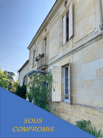 UNDER OFFER - Located on the banks of the River, this Maison de Maitre of approximately 335m2 of living space with its 5325m2 park and its large swimming pool is truly superb. She offers you: On the ground floor A 20m2 through entrance with the stair...
