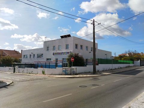 Commercial Property for Sale! College for Sale! The value corresponds to the purchase of the physical property that includes all permits and licensing that this company has for the proper exploration of this area linked to the Education sector! Every...