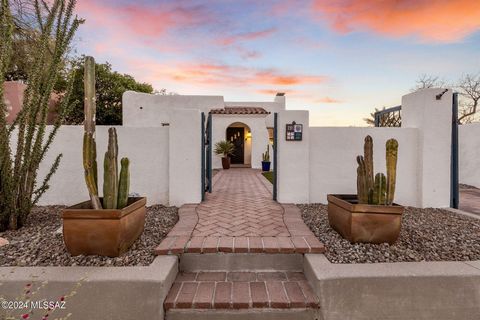 Built in 1931, with only 2 owners, this 1939 sq ft home exudes charm and sophistication, drawing inspiration from renowned architect Josias Joshler's designs and listed in the National Historic Registry, it boasts a rich legacy. An addition and metic...