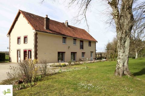 AILLANT SUR MILLERON (45230) BIEN RARE! A moins de 2h de Paris! Laissez vous séduire par le charme et le potentiel de cette maison de caractère d'environ 300m2 dans son bel écrin de verdure située au calme mais non isolée et offrant 2 logements. 1er ...