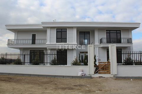 Detached Luxury Villas with Garden in Prestigious Location in Ankara, İncek Gölbaşı is one of the most valuable and most preferred districts of Ankara, the capital of Turkey. Luxury complexes, residences and villa projects in the district make the re...