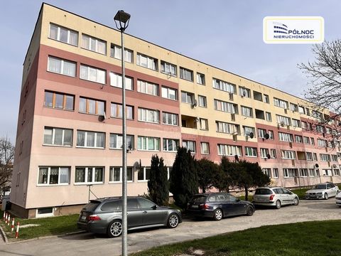 Północ Nieruchomości O/Bolesławiec offers for sale a two-room apartment on the 1st floor in Lubań. OFFER DETAILS: - An apartment with a usable area of 36.9 m2 located on the first floor of a four-storey multi-family block, in a quiet location of the ...