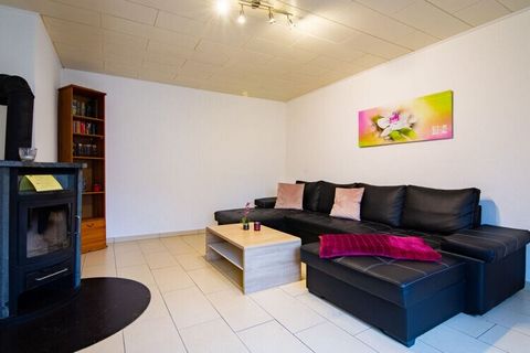 3 bedrooms and living room with fireplace, so you can enjoy your vacation in the Ruhr area.